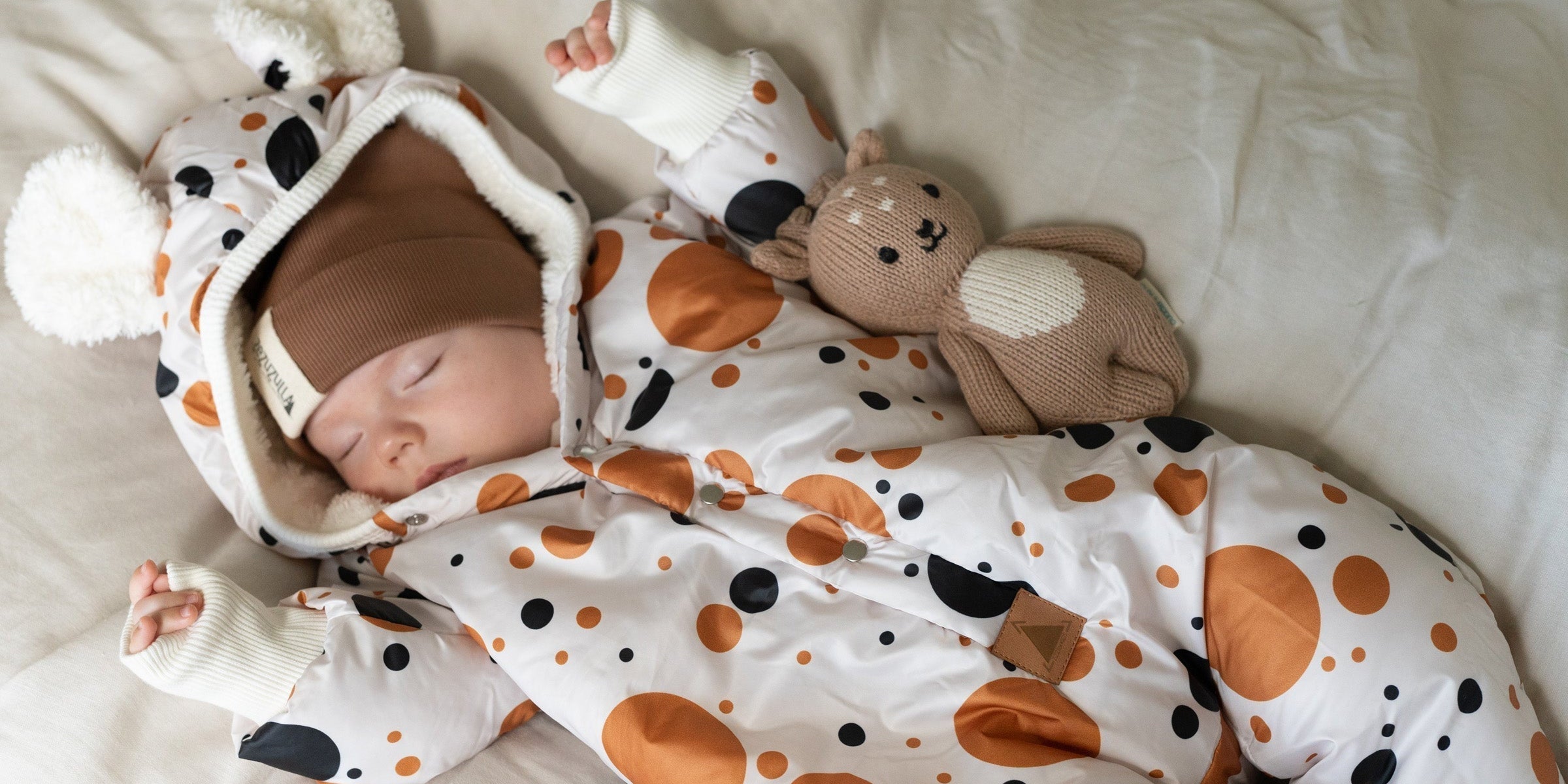 Baby Jumpsuit Materials and Fit: What Actually Lasts