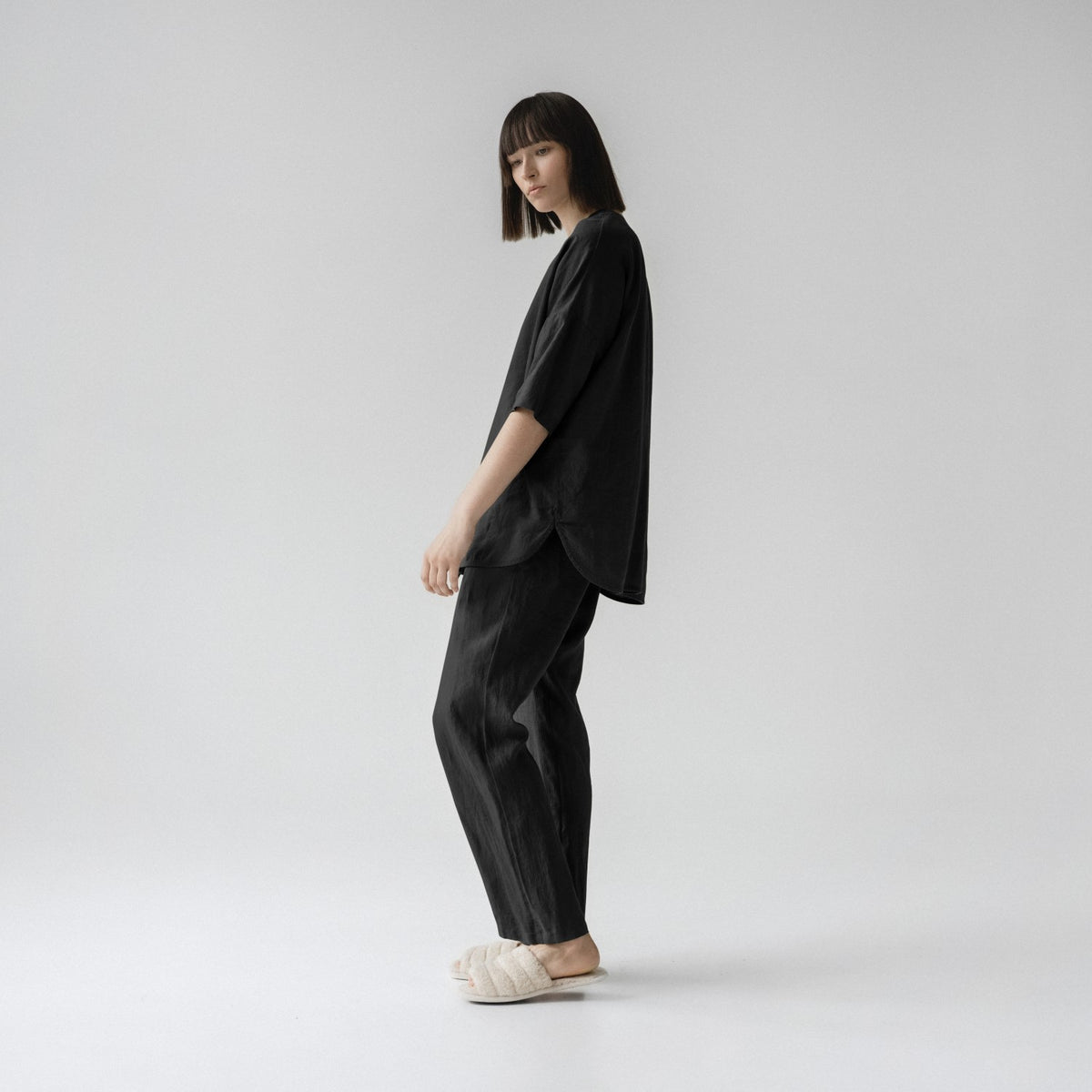 Primrose linen loungewear set for women in black, 100% linen, 150 g/m²