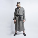 Unisex linen bathrobe in black herringbone, 100% linen, herringbone weave, pockets and a cotton belt