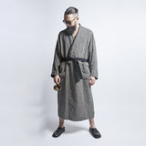 Unisex linen bathrobe in black herringbone, 100% linen, herringbone weave, pockets and a cotton belt