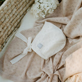 Merino Wool Baby Set LOVE Blanket and Bonnet - Snøluv