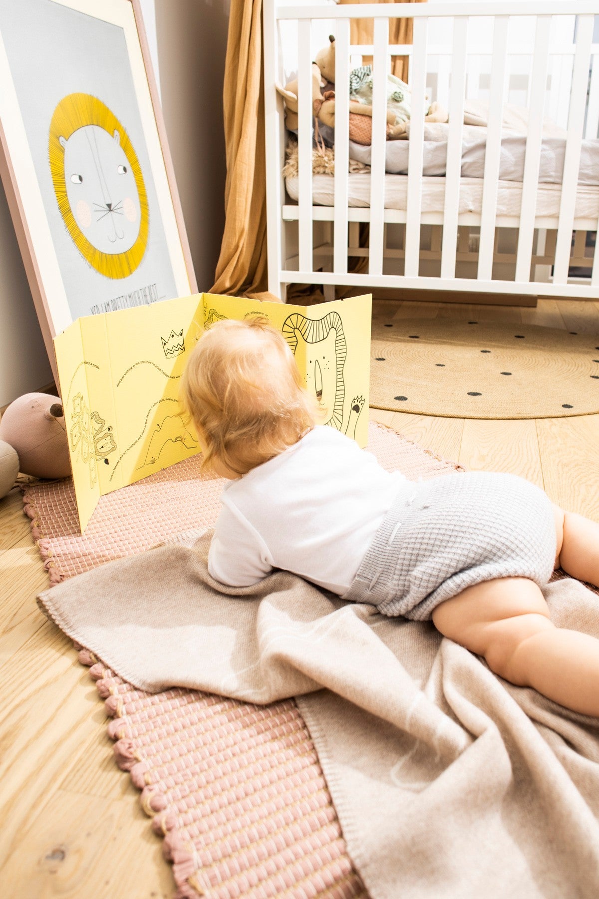 Merino baby blanket - Lion