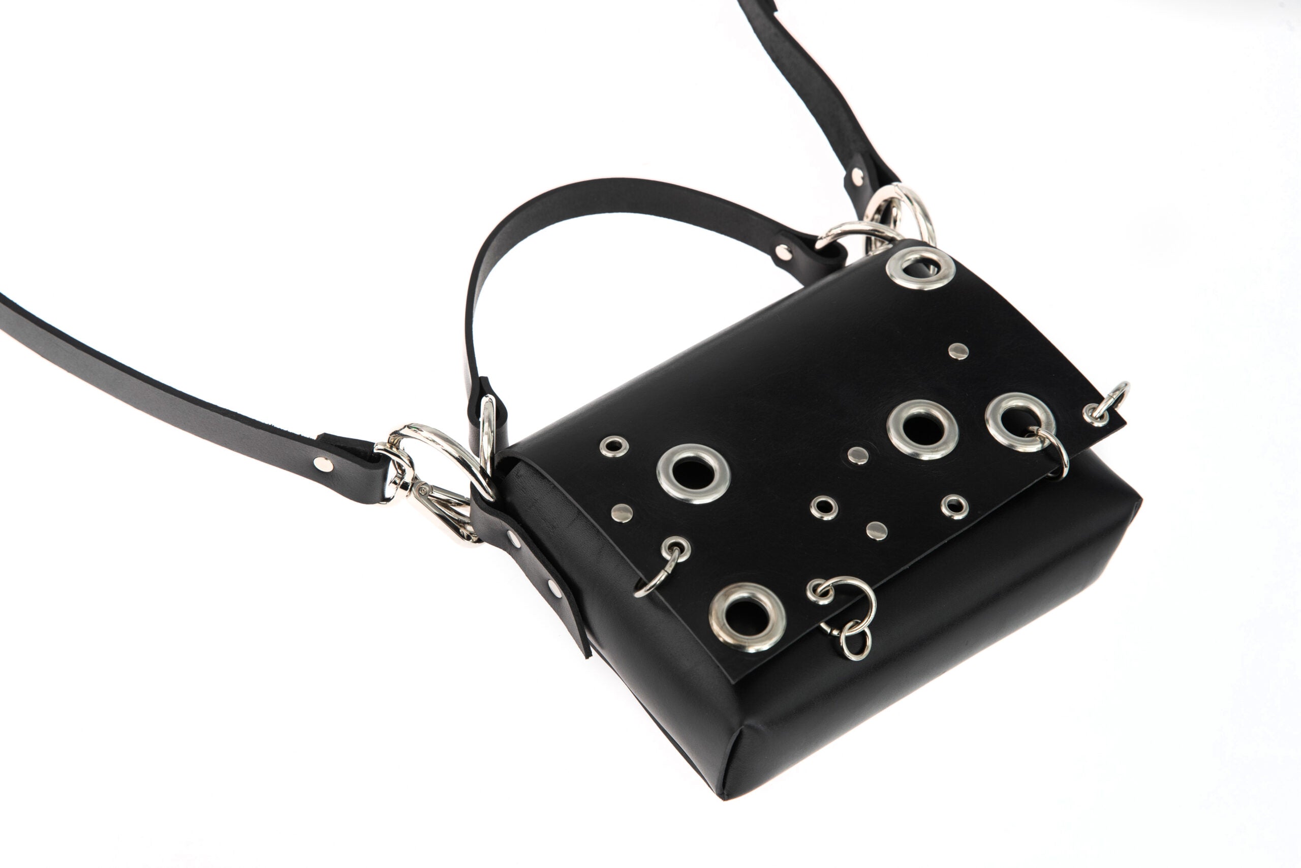Leather Shoulder Bag Mia Studded Top Grain Design - Snøluv