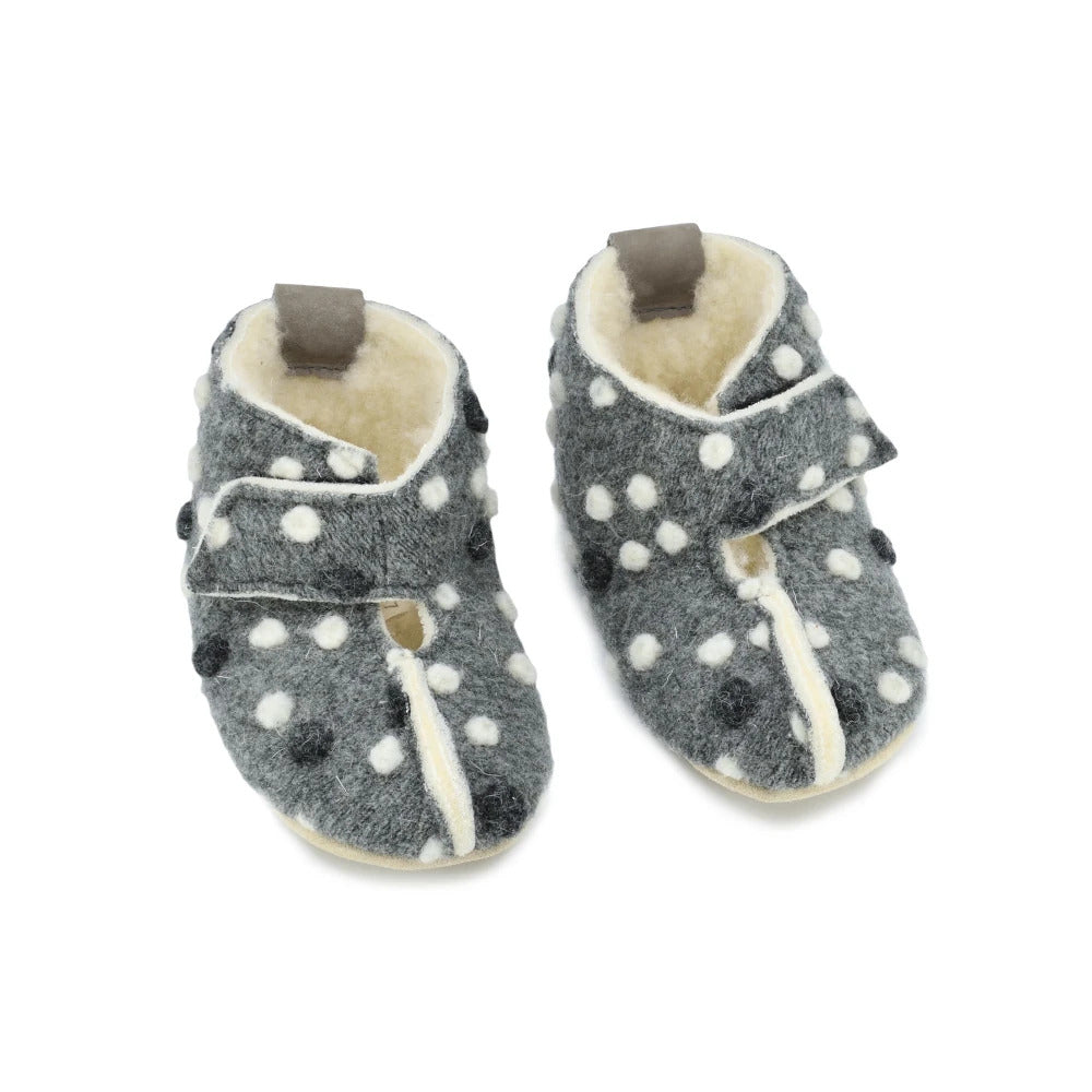 KAKU Natural Sheep’s Wool & Felt Kids’ Slippers - Dotted Grey – Snøluv